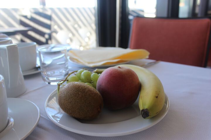 Breakfast/Coffee Service 72 of 129