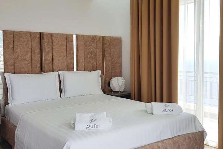 Room 20 of 86