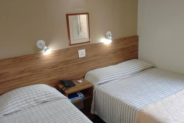 Room 16 of 44
