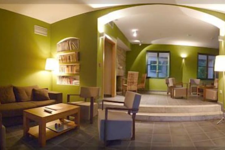 Hotel Interior 9 of 85