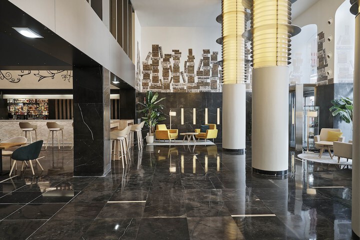 Hotel Lobby