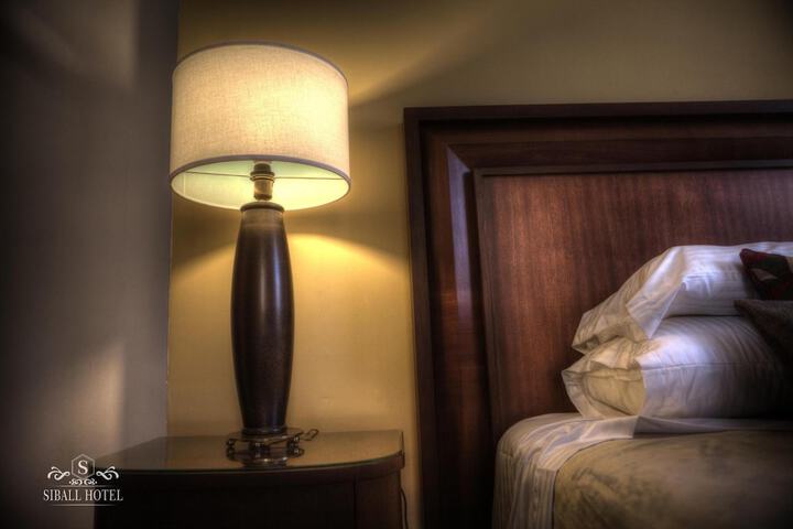 Room 19 of 35