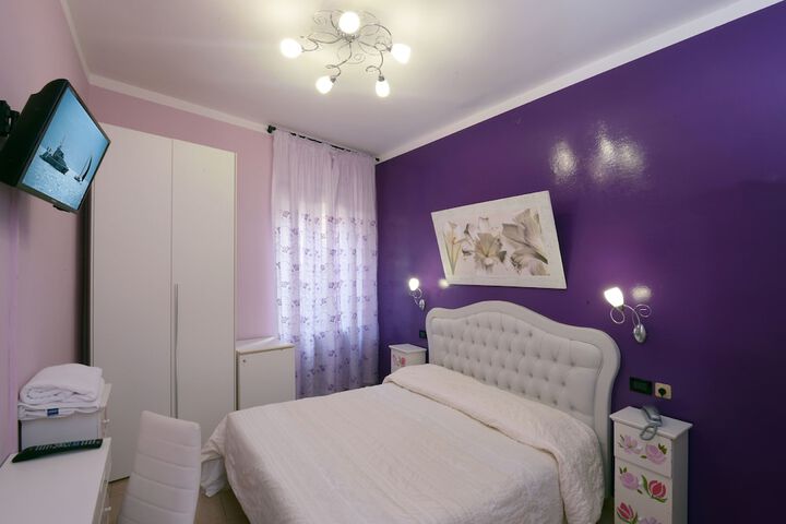 Room 14 of 43