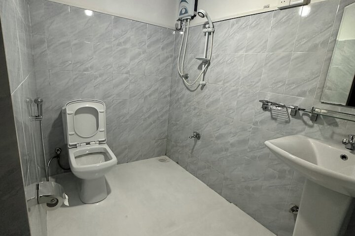 Room 21 of 46