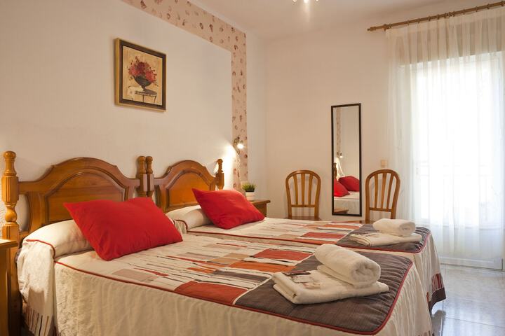Room 8 of 22