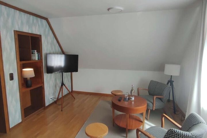 Room 54 of 128