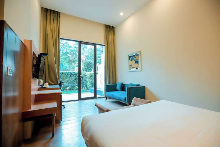 Room 21 of 84