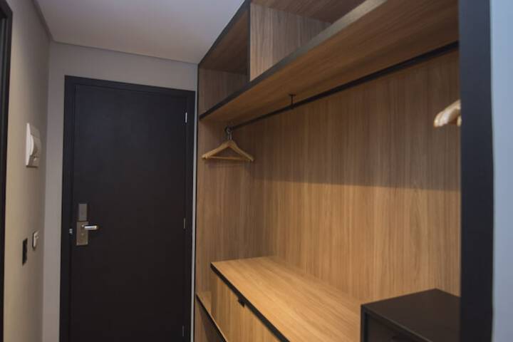 Room 11 of 63