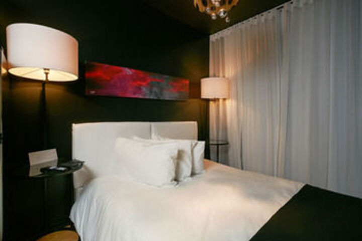 Room 19 of 41