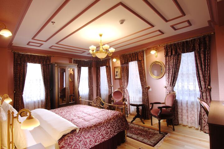 Room 13 of 55