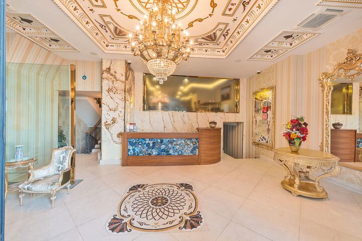 Guest Lobby