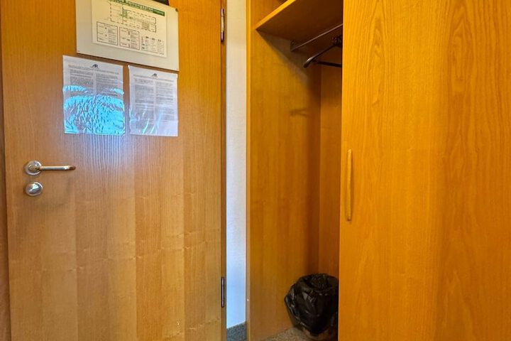 Room 7 of 54