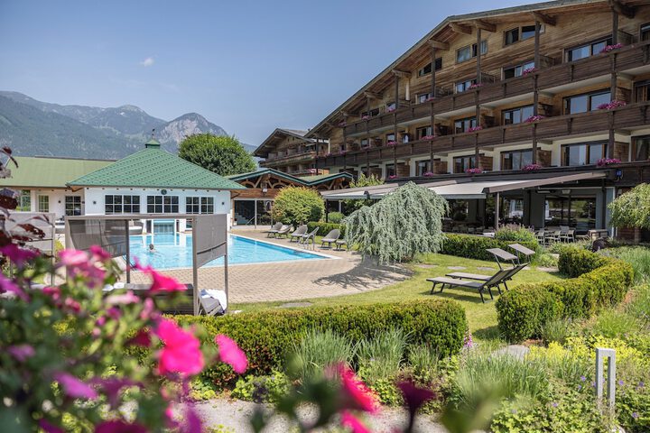 Hotel 84 of 91