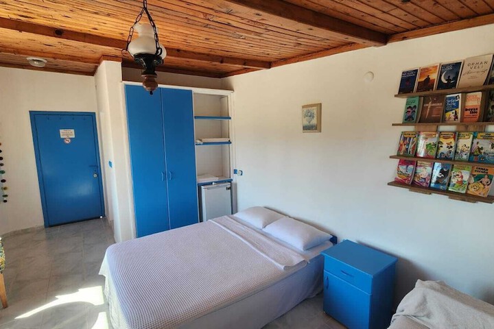 Room 13 of 46