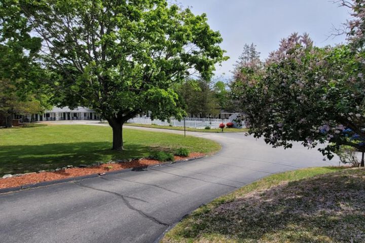 Property Grounds 42 of 60
