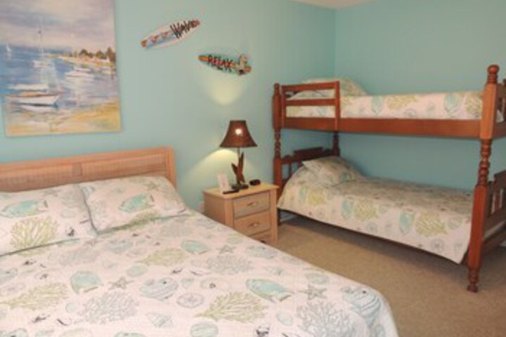 Room 27 of 31
