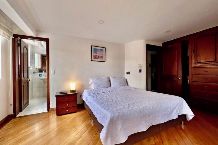 Room 11 of 36