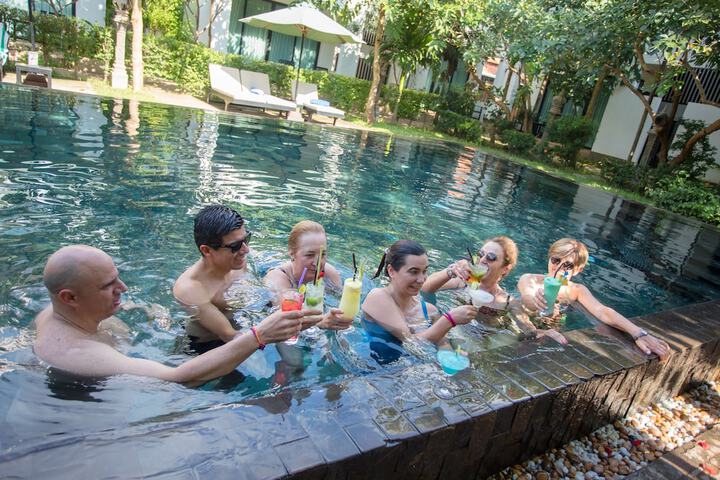 Pool 80 of 105