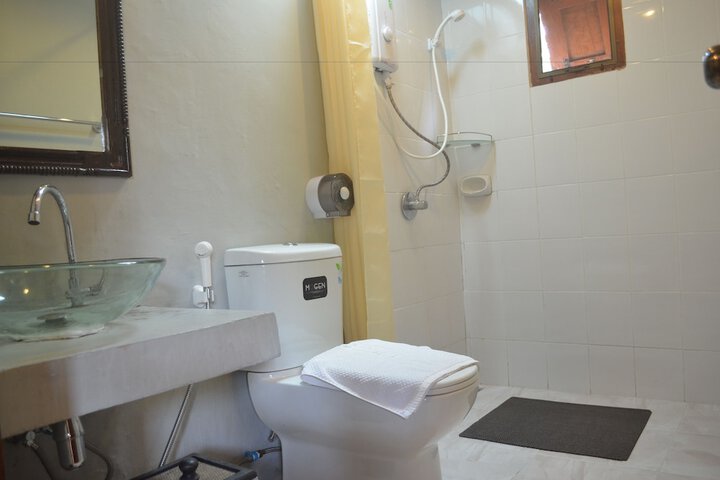 Clean Restrooms