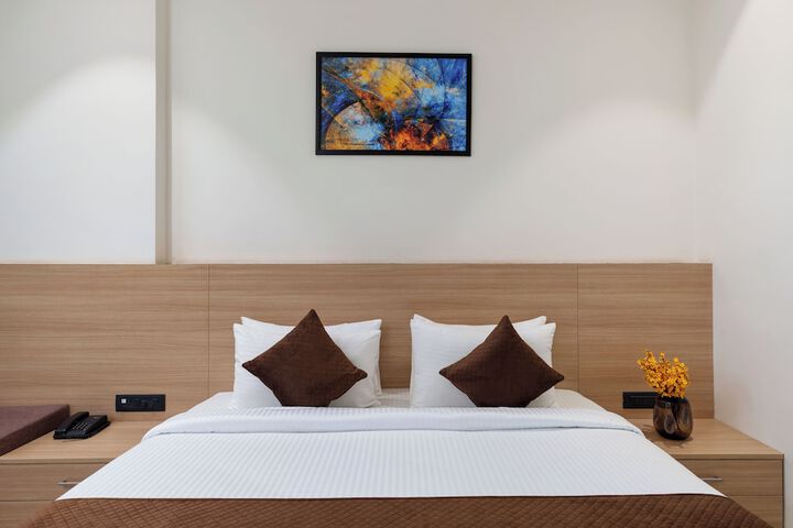 Room 7 of 35