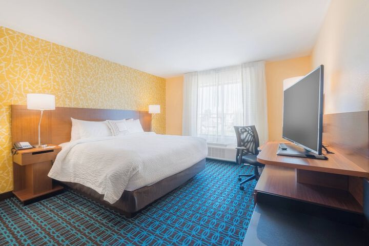 Room 8 of 25