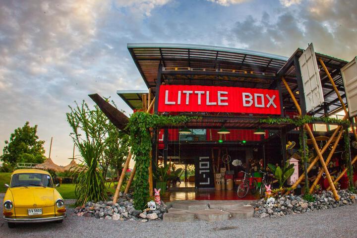 Little Box Hotel