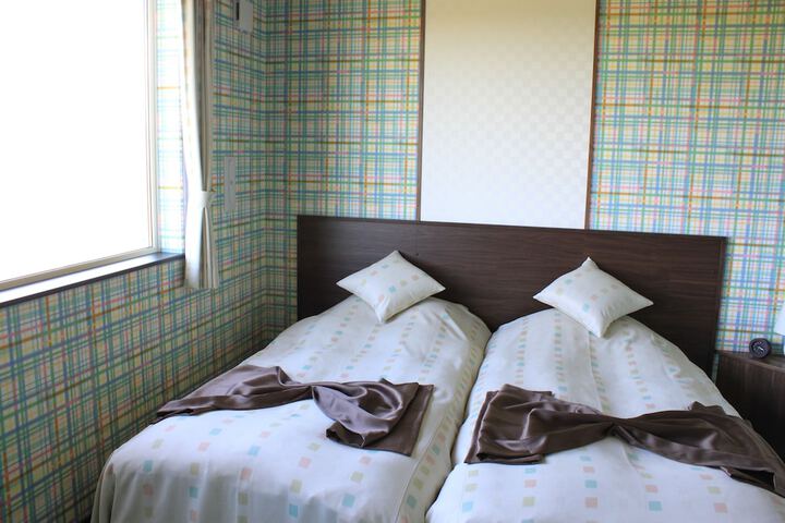 Room 8 of 39