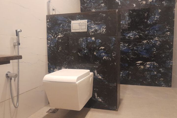Room 85 of 138