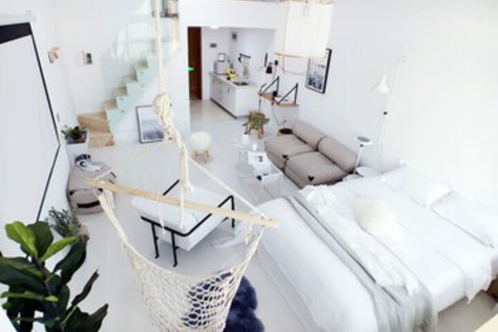 Room 54 of 60