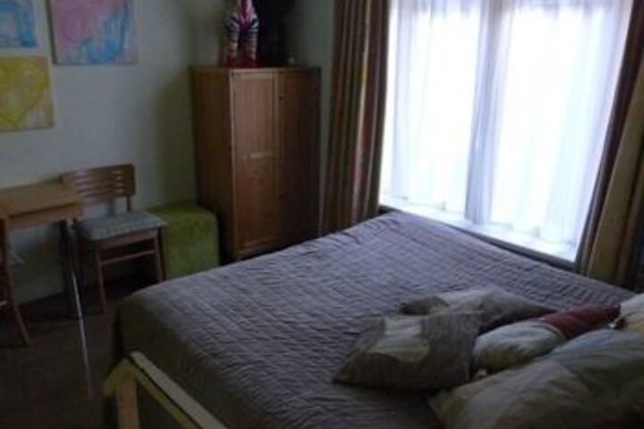Room 6 of 22