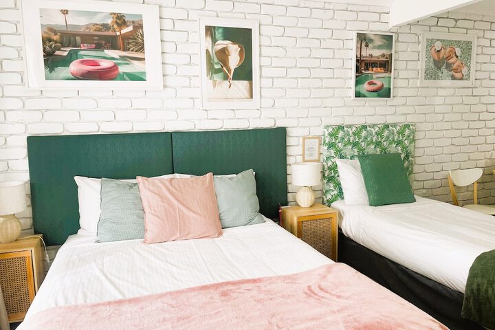 Room 9 of 54
