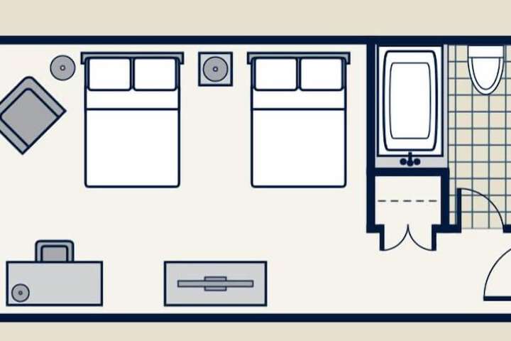 2 Queen Beds (1 of 8)