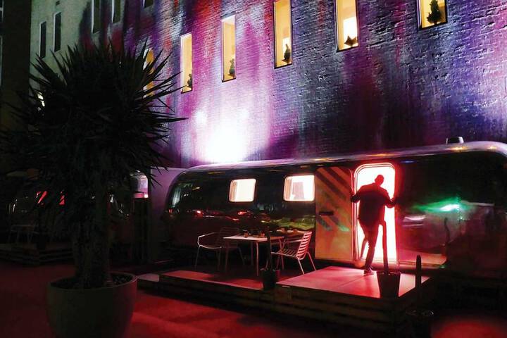 Hotel 40 of 64