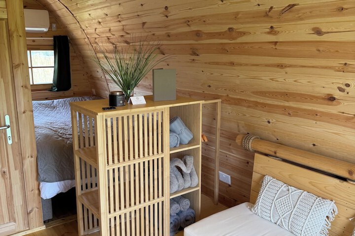 Room 5 of 25