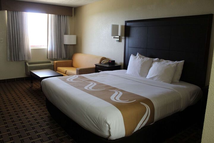 Room 20 of 49