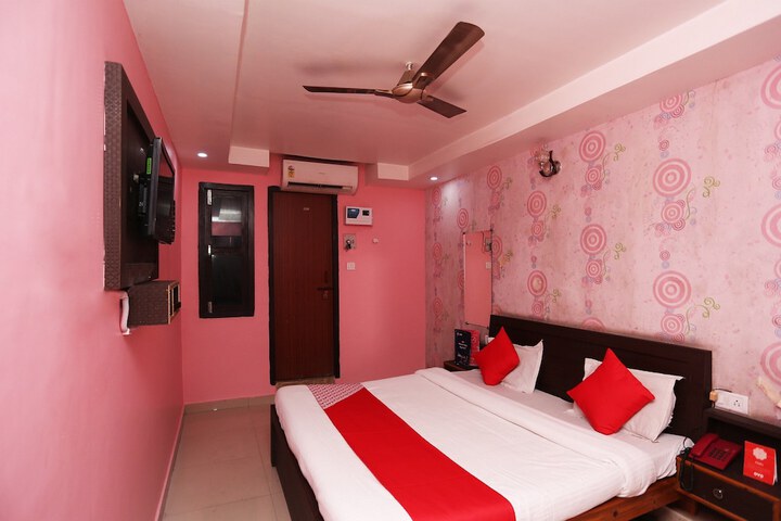 Room 22 of 32