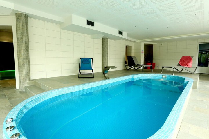 Pool 26 of 55