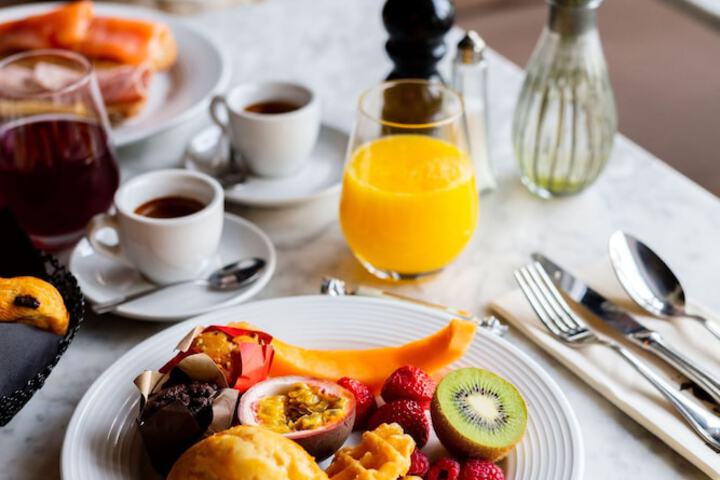 Breakfast/Coffee Service 79 of 90