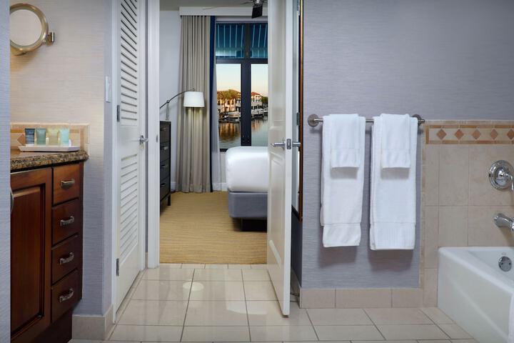 Room 44 of 110