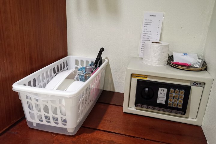 Room amenity