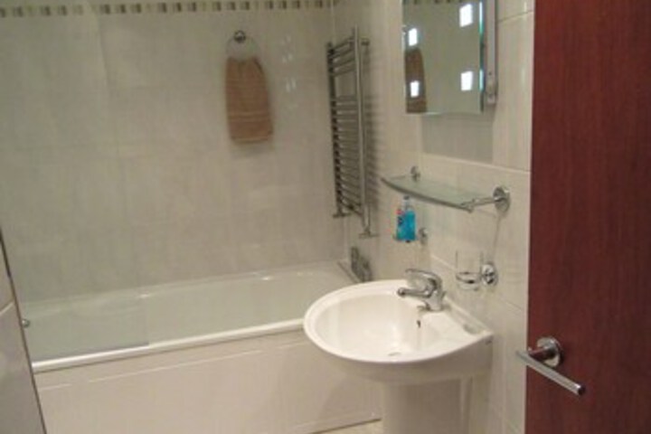 Room 2 of 15