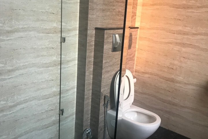 Room 34 of 57