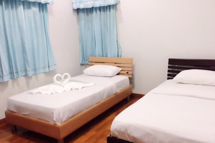 Room 19 of 43