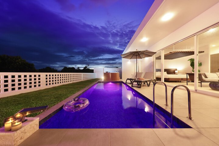 Pool 38 of 64
