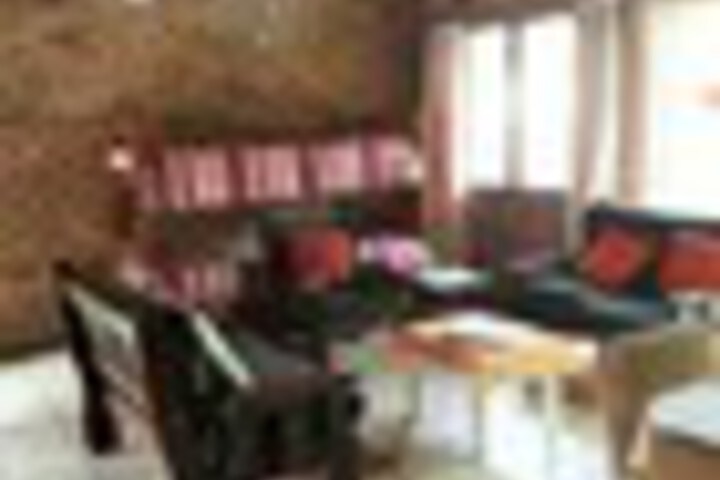 Room 104 of 267