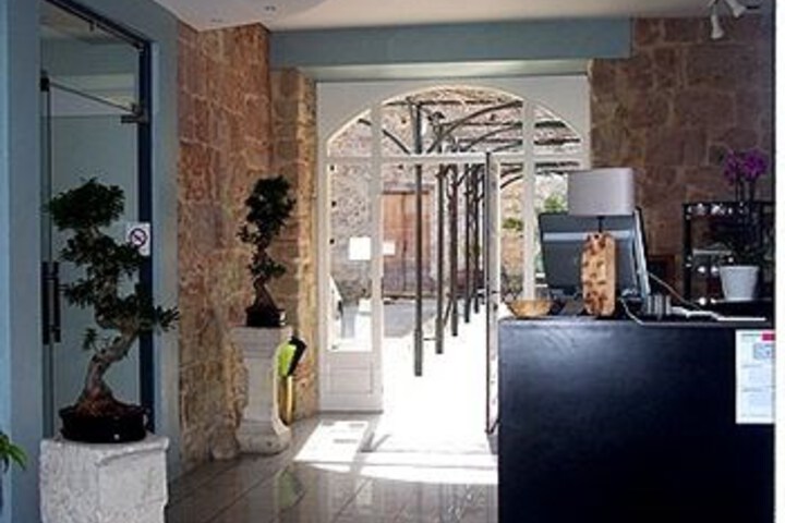 Hotel 14 of 25