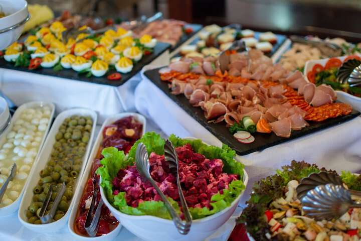 Dining 62 of 93