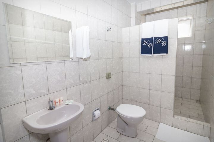 Room 15 of 54