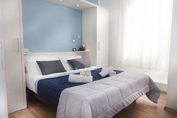 Room 43 of 71
