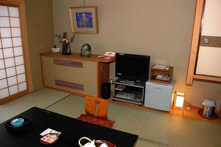 Room 7 of 21